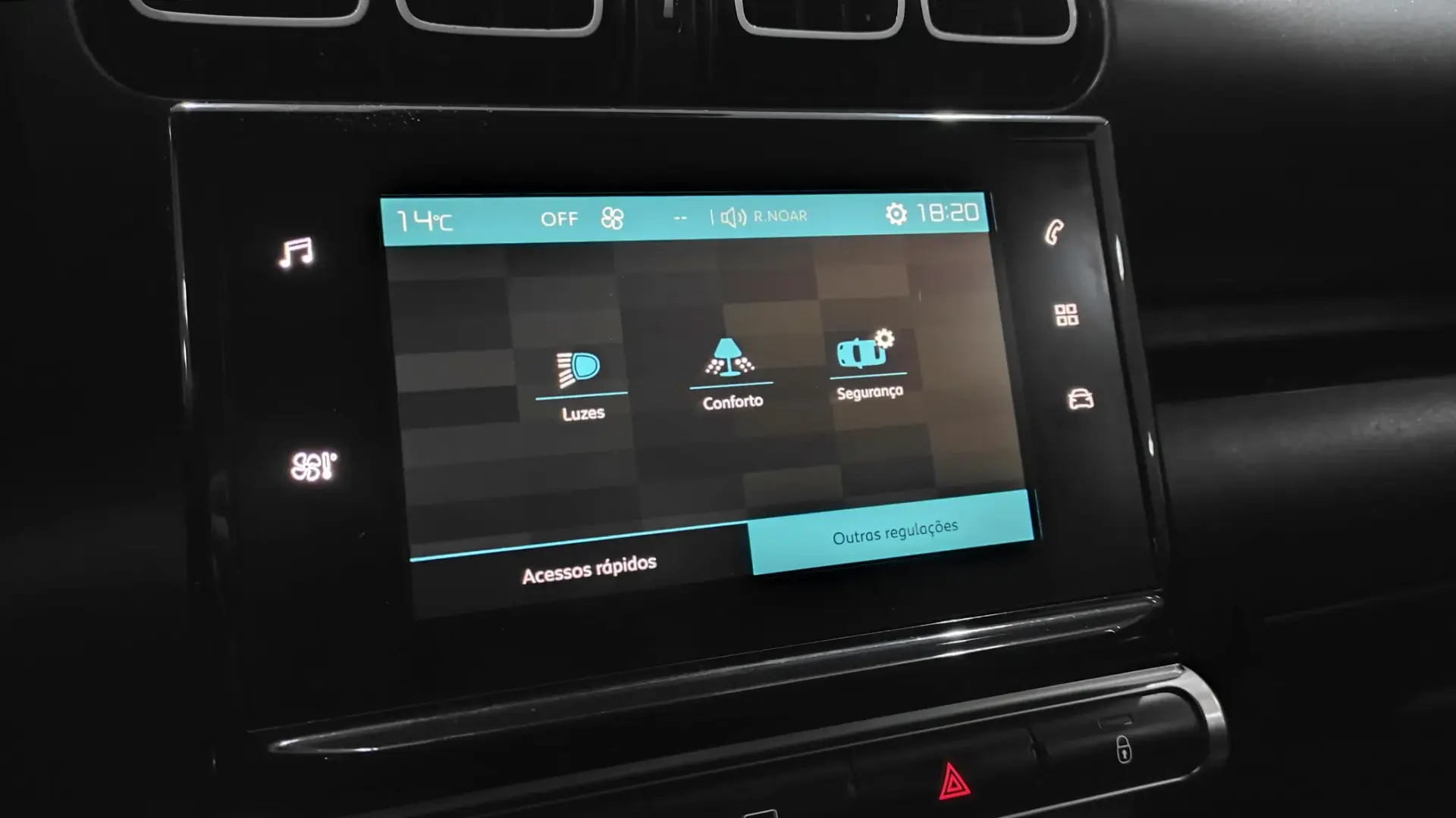 Citroën C3 Aircross 1.6 BlueHDi Shine 36