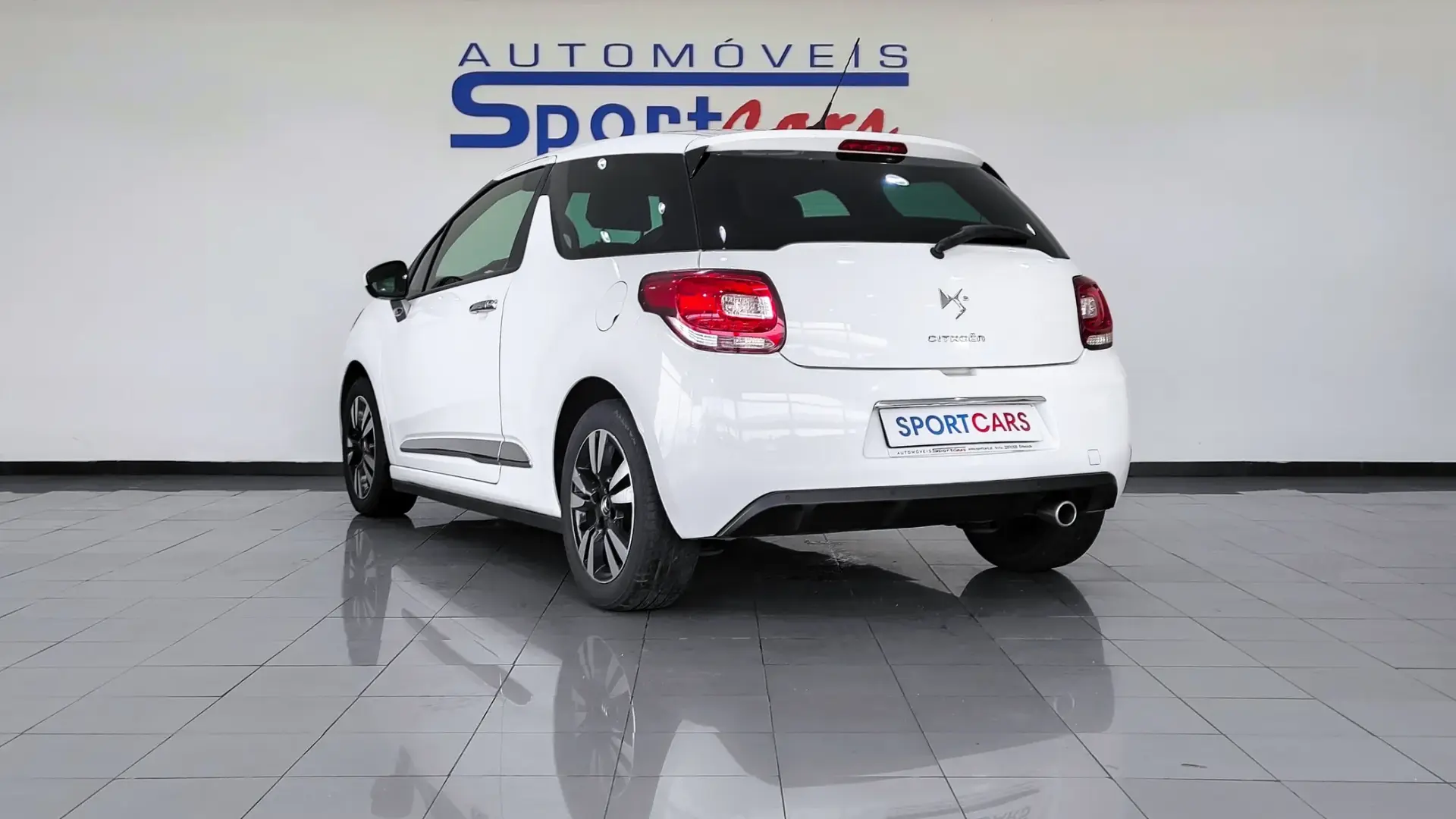 Citroën DS3 1.6 HDi Airdream So Chic 14