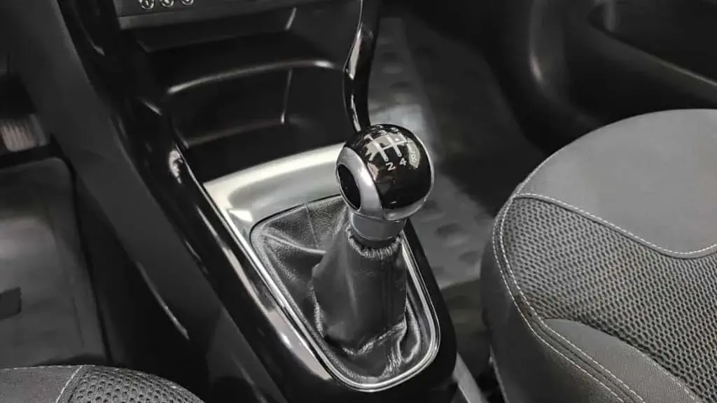 Citroën DS3 1.6 HDi Airdream So Chic 33