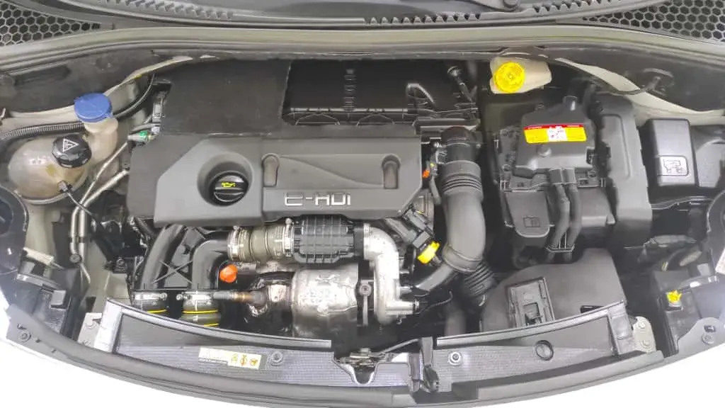 Citroën DS3 1.6 HDi Airdream So Chic 34