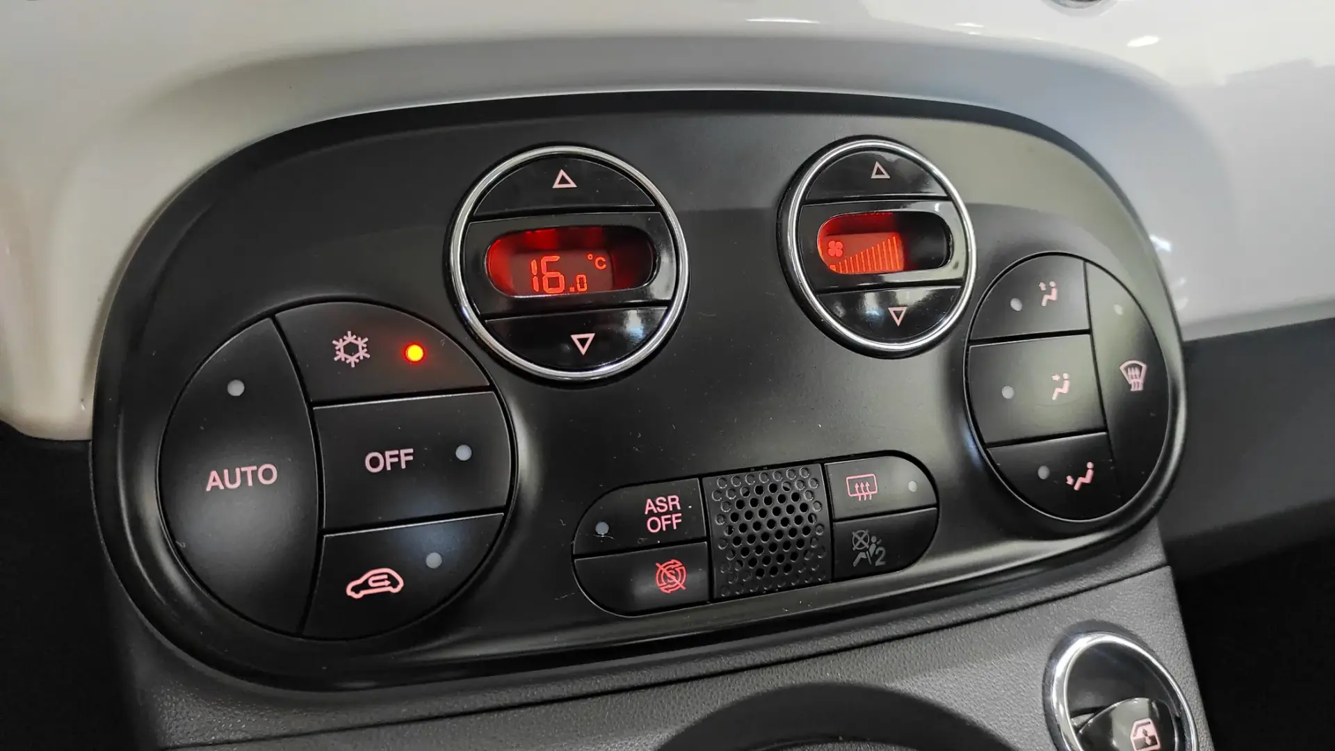 Fiat 500 0.9 TwinAir Sport 32