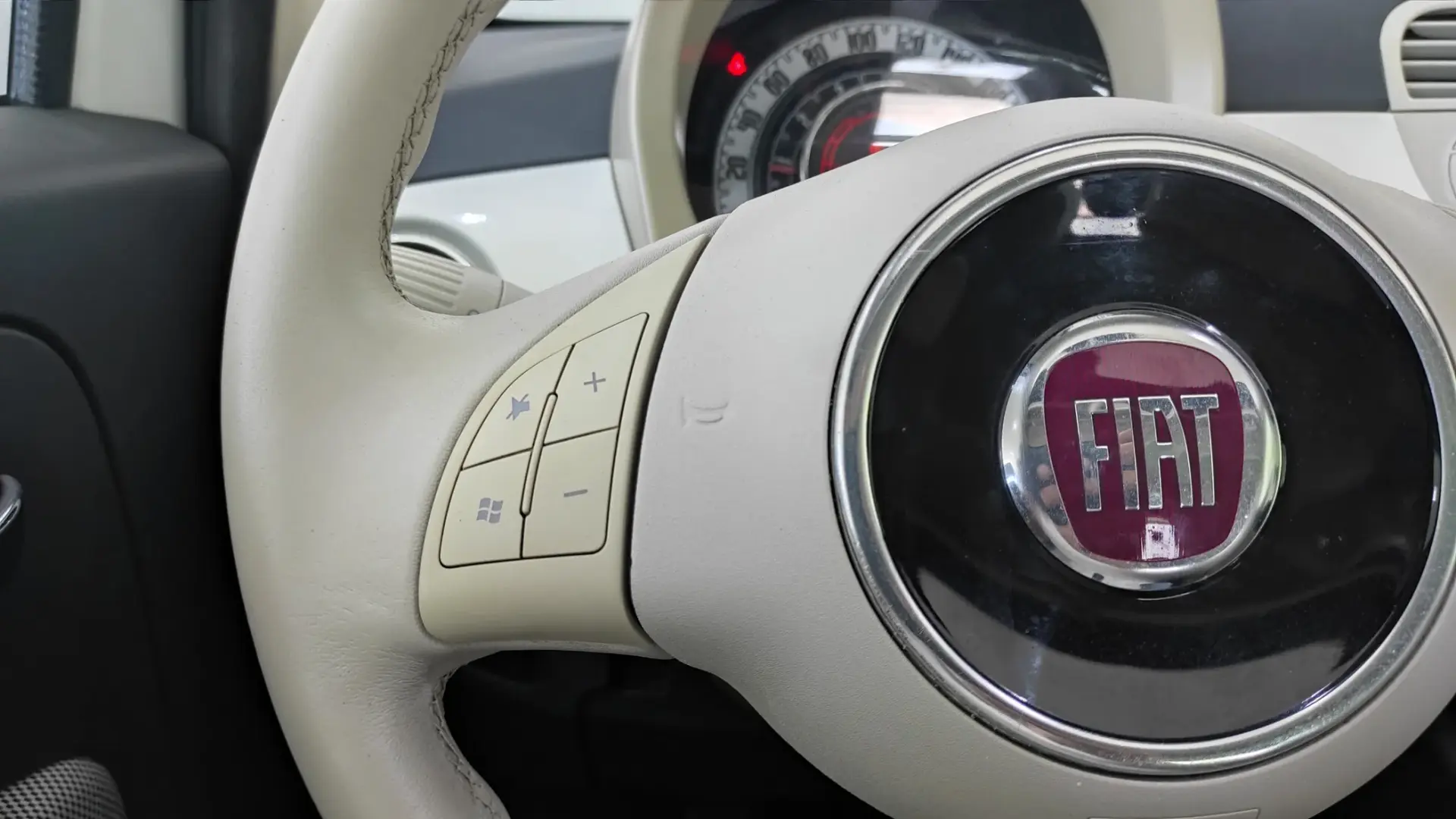 Fiat 500 1.2 Lounge 29