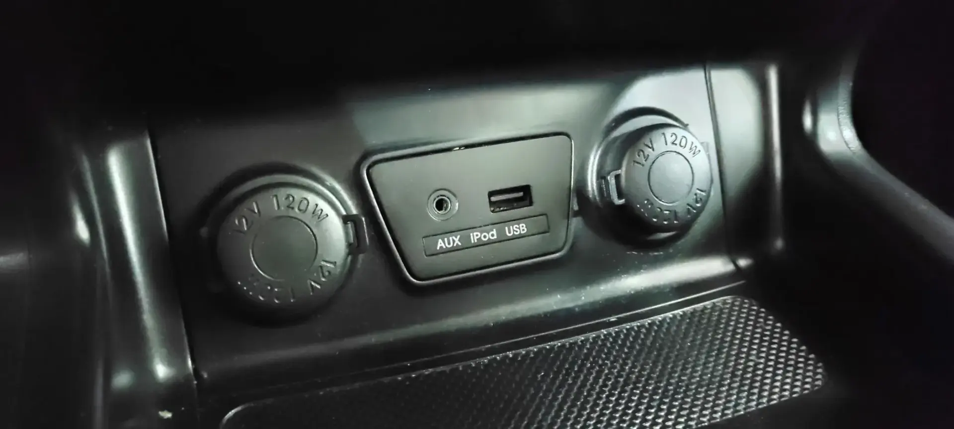 Hyundai ix35 2.0 CRDi E-VGT Comfort 32