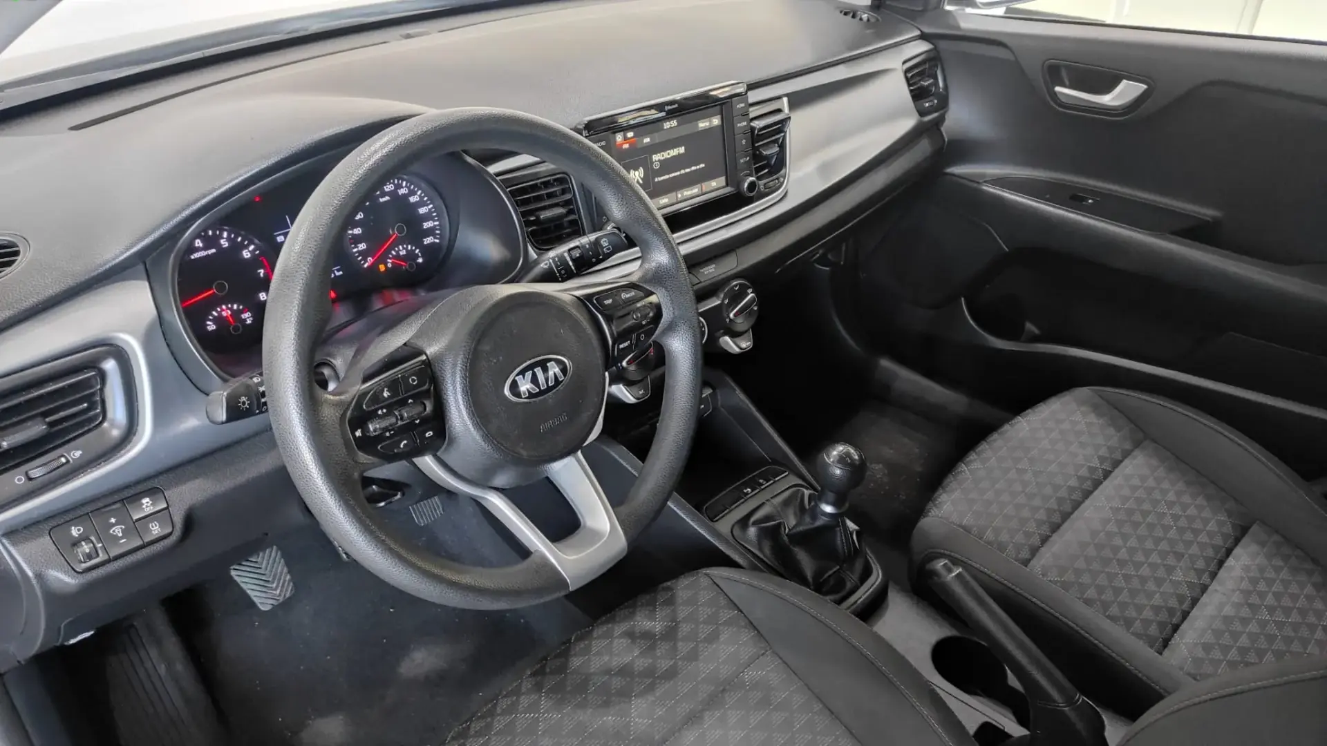 Kia Rio 1.2 CVVT Urban 5