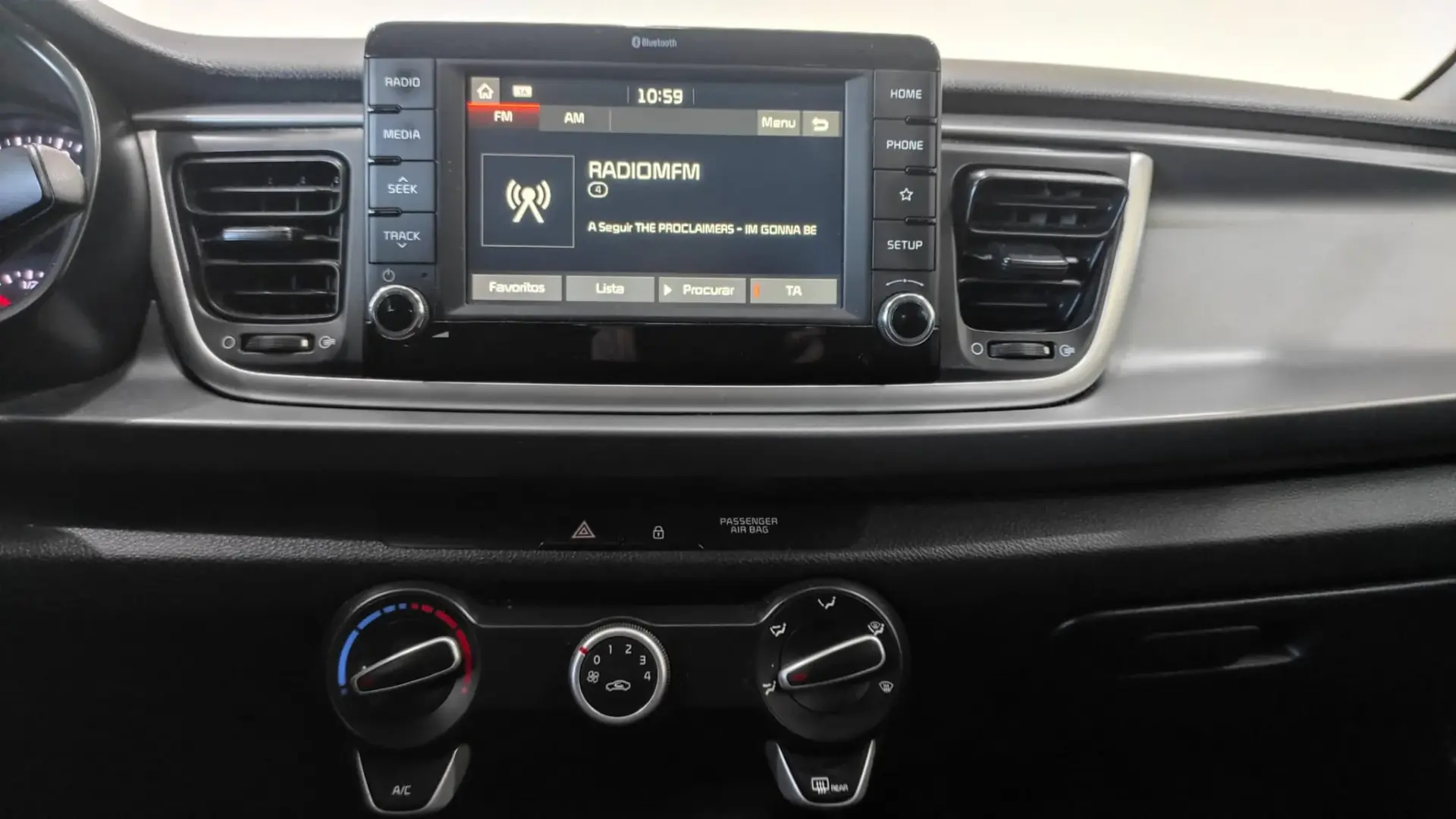 Kia Rio 1.2 CVVT Urban 27