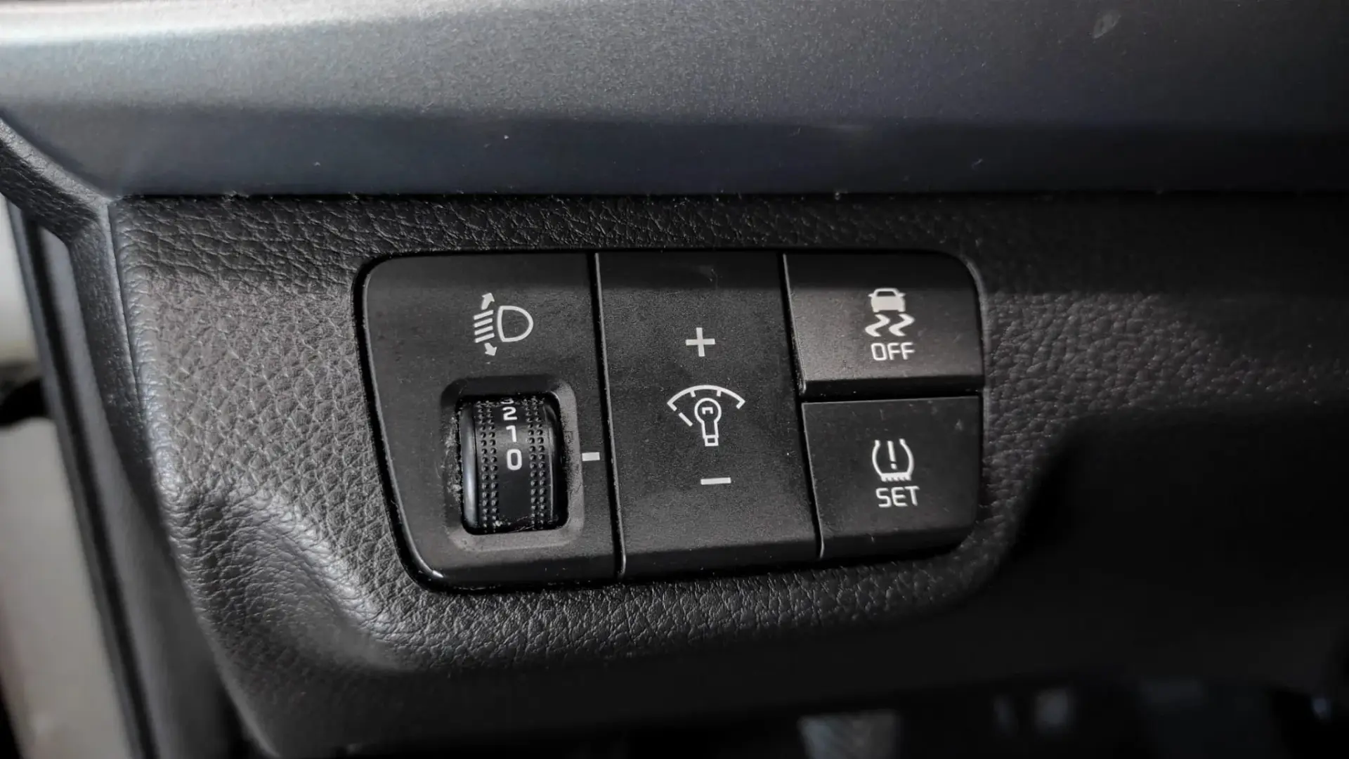 Kia Rio 1.2 CVVT Urban 38