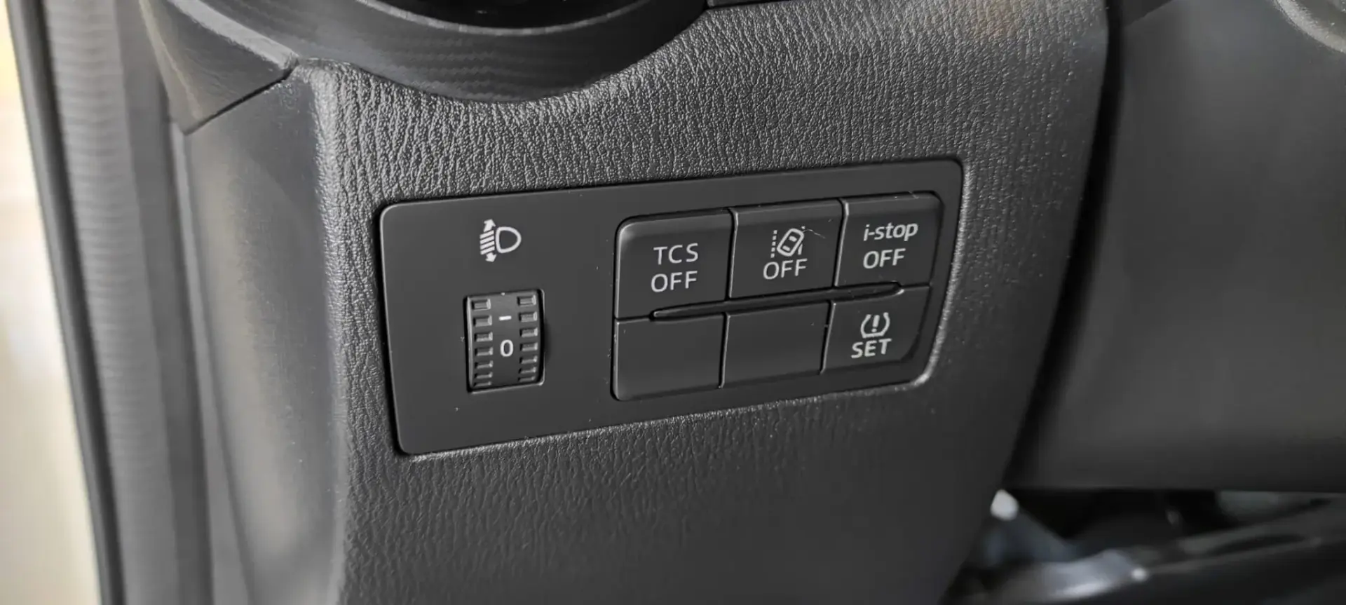 Mazda CX-3 1.5 Sky.Evolve Navi 38