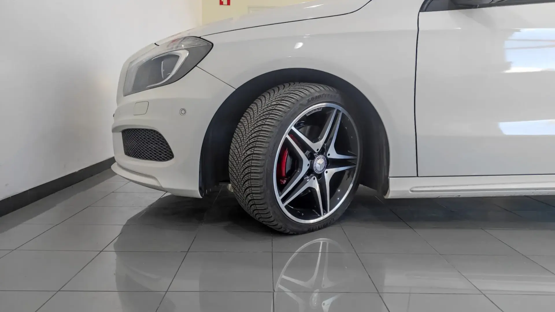 Mercedes-Benz A 200 CDi BE AMG Sport 10