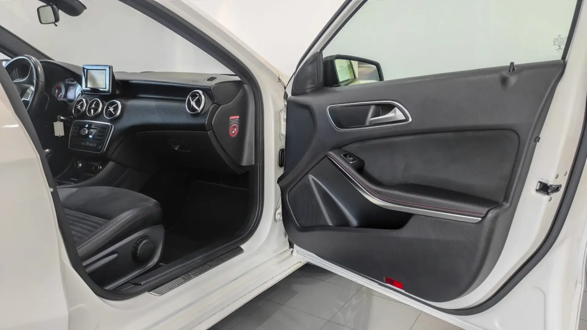 Mercedes-Benz A 200 CDi BE AMG Sport 21