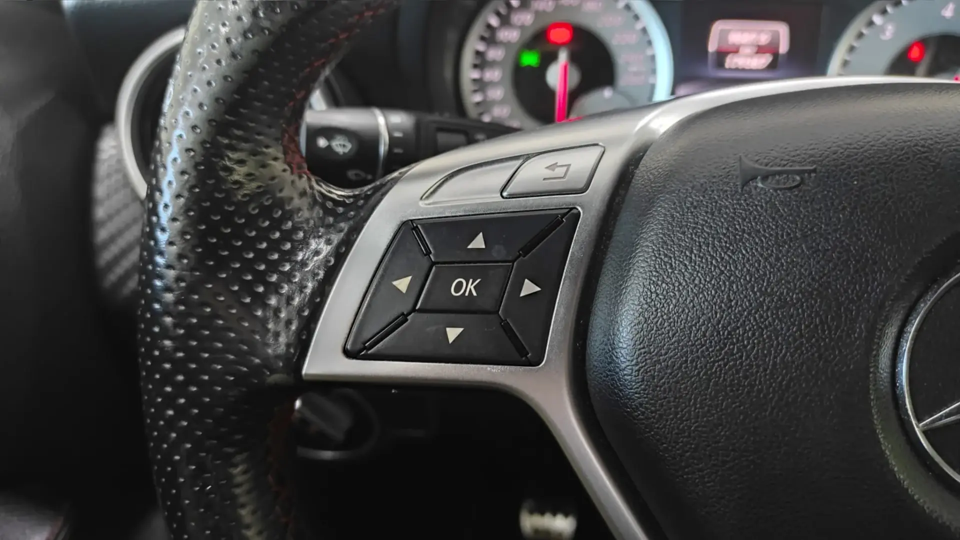 Mercedes-Benz A 200 CDi BE AMG Sport 36