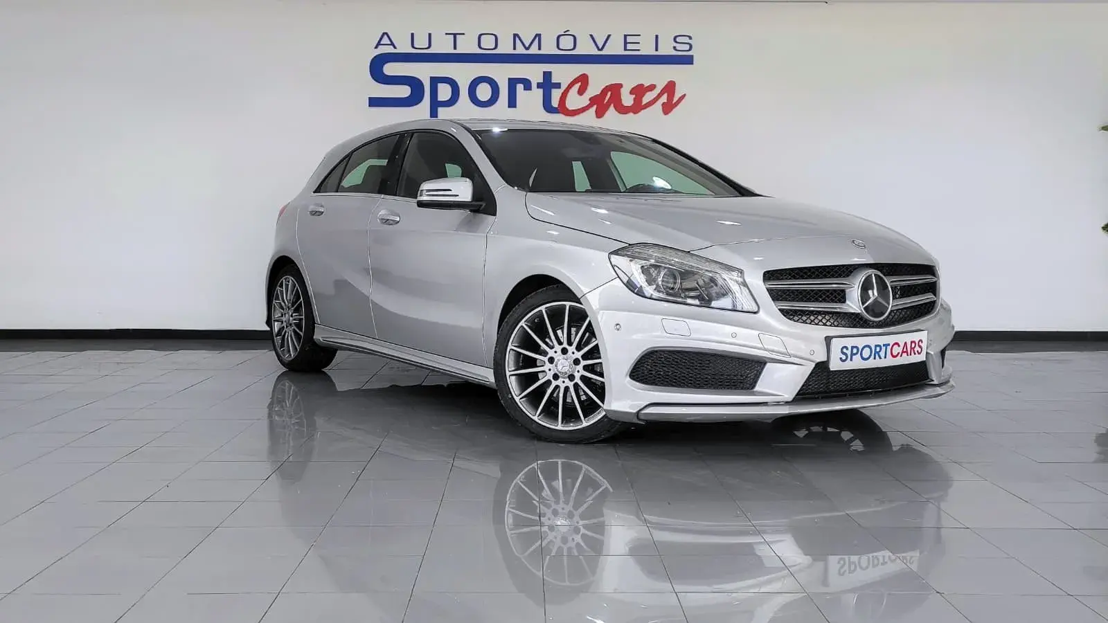 Mercedes-Benz A 200 CDi BE AMG Line Aut. 13