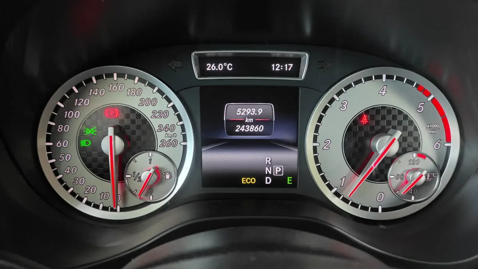 Mercedes-Benz A 200 CDi BE AMG Line Aut. 34