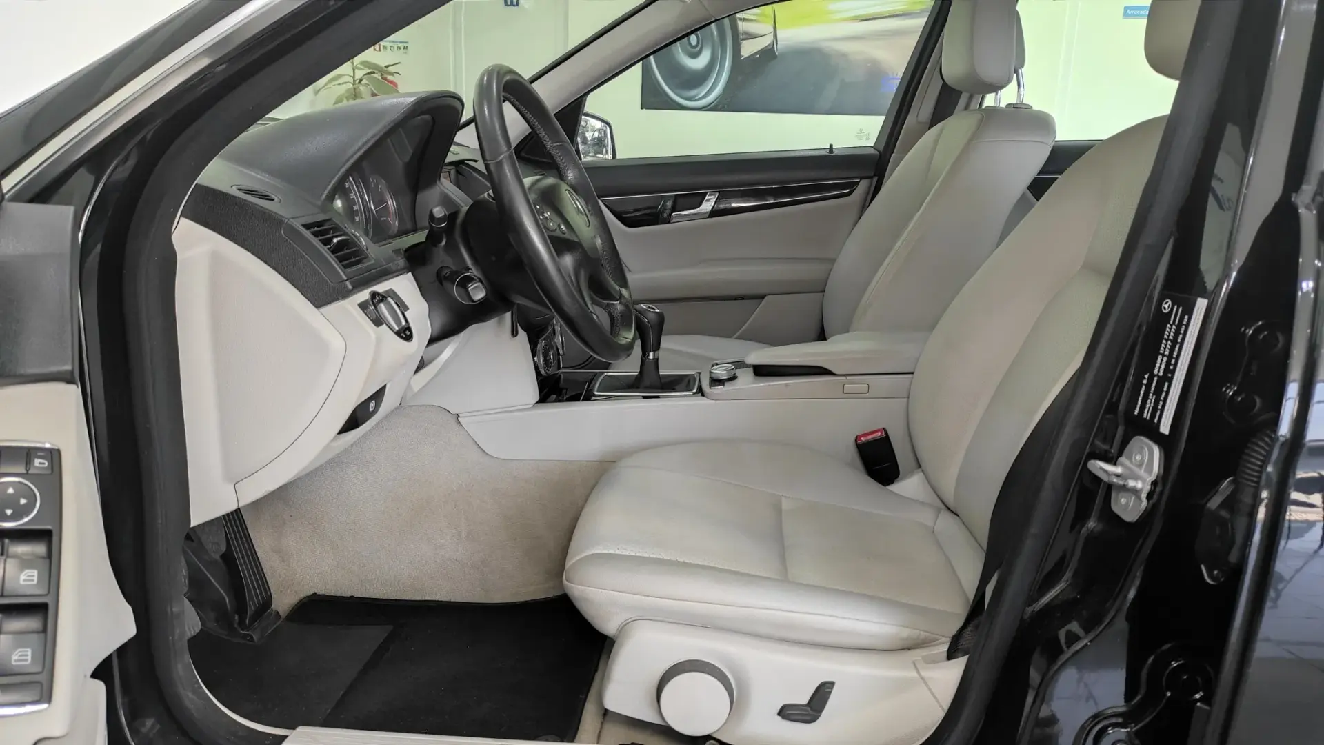 Mercedes-Benz C 220 CDi Avantgarde BE Start/Stop 17