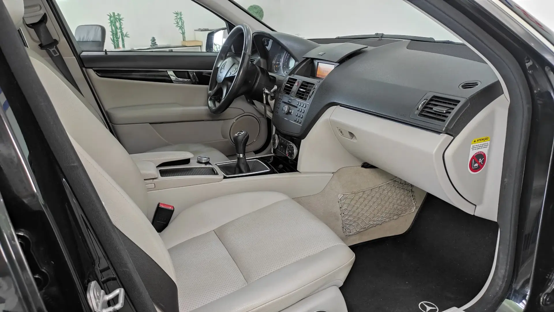 Mercedes-Benz C 220 CDi Avantgarde BE Start/Stop 23