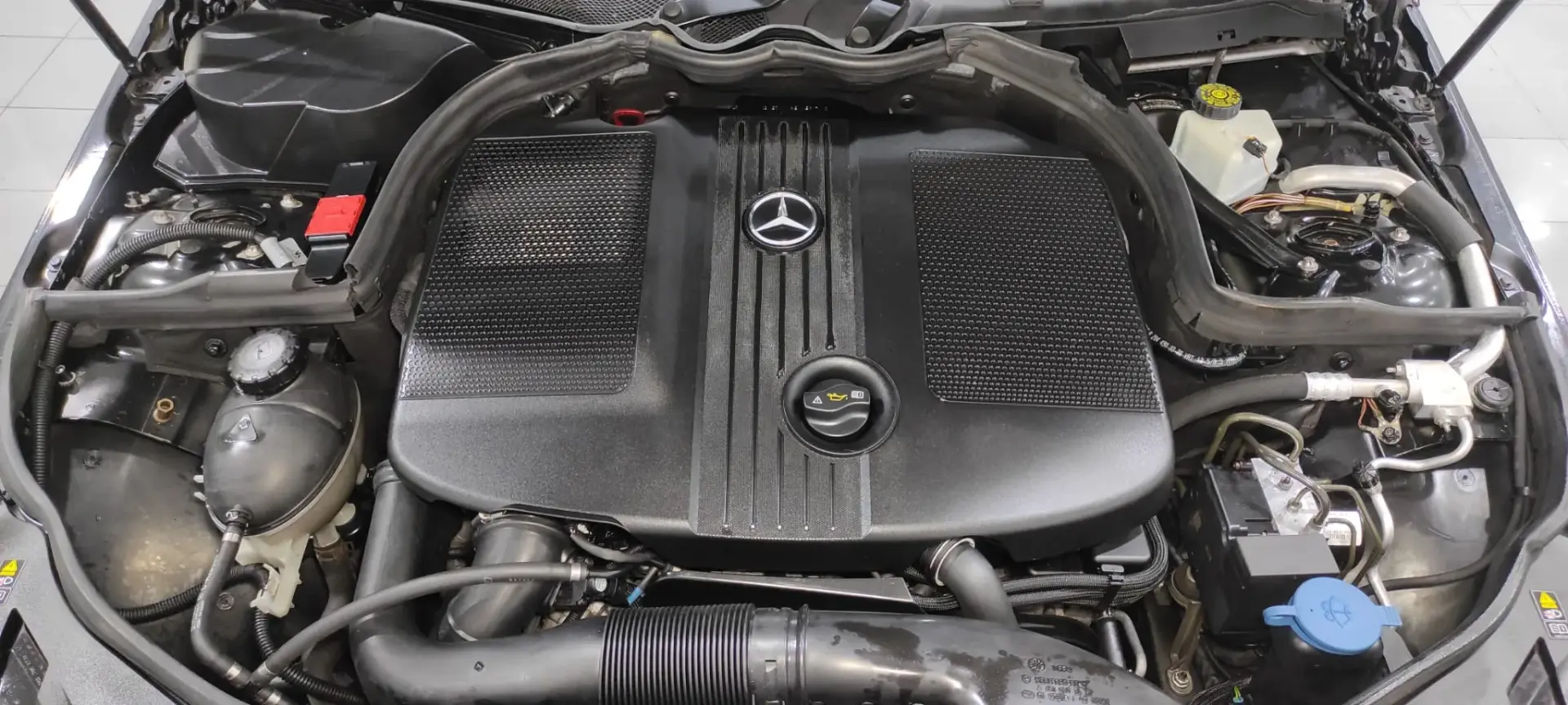 Mercedes-Benz C 220 CDi Avantgarde BlueEfficiency 42