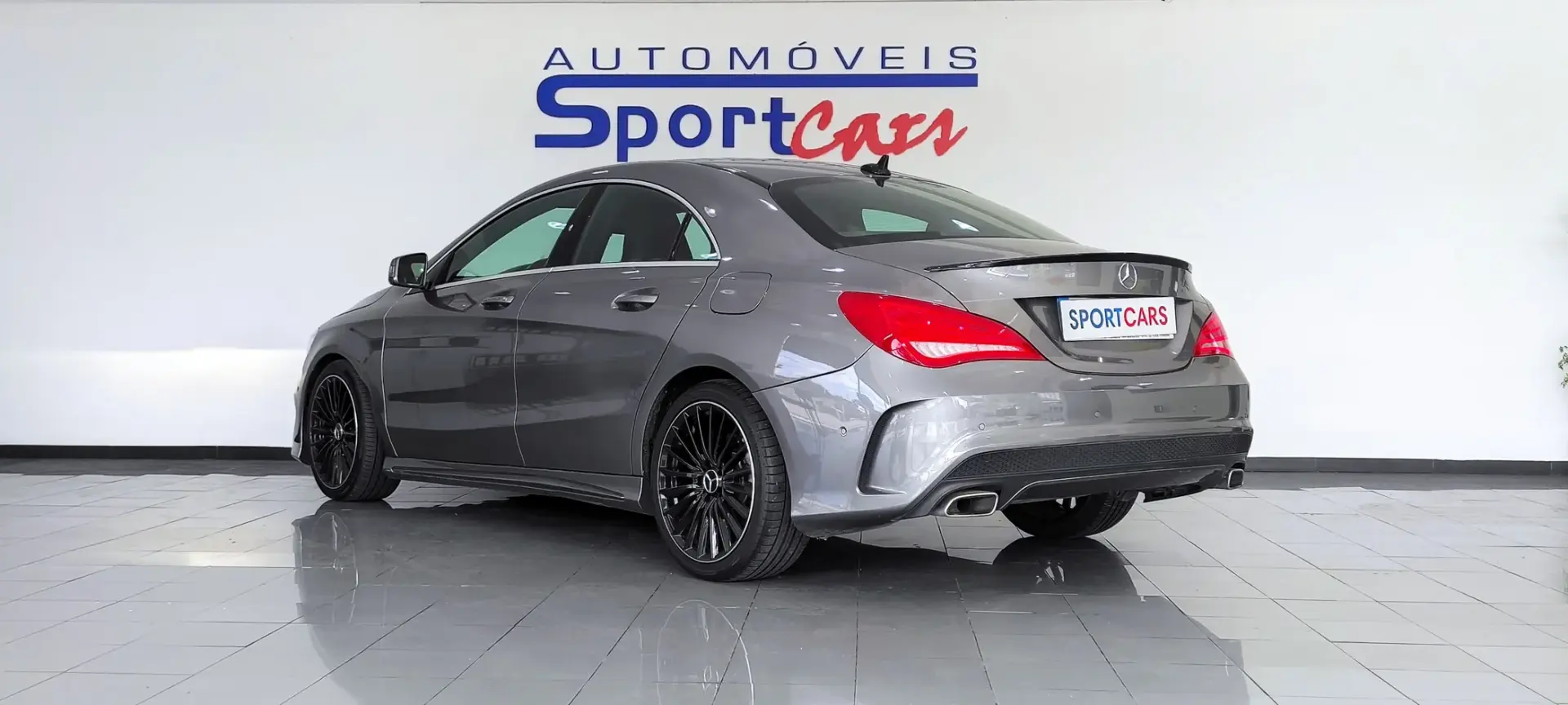 Mercedes-Benz CLA 180 CDi AMG Line 4