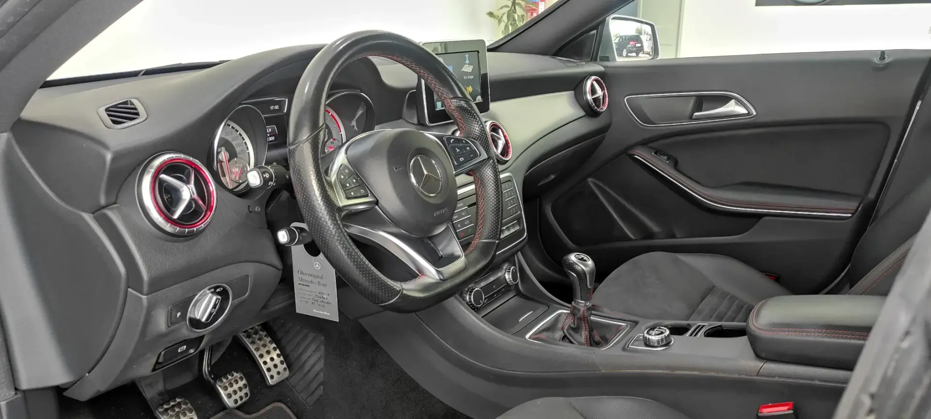 Mercedes-Benz CLA 180 CDi AMG Line 5