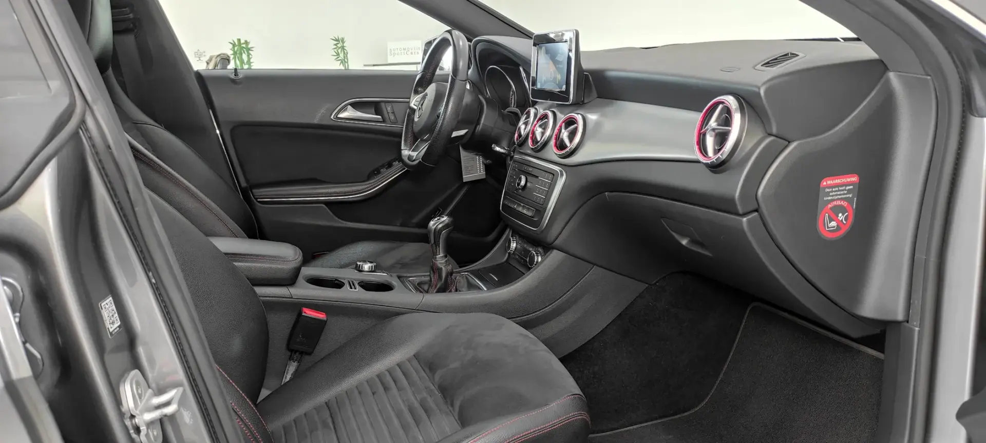 Mercedes-Benz CLA 180 CDi AMG Line 7