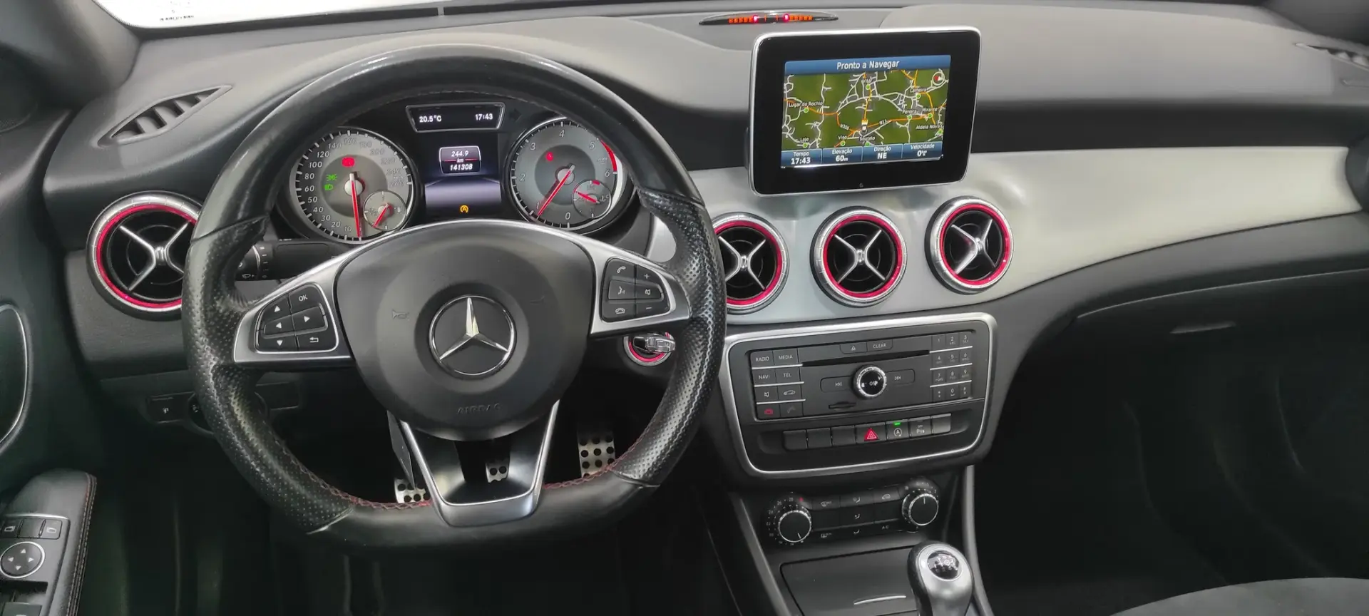 Mercedes-Benz CLA 180 CDi AMG Line 9