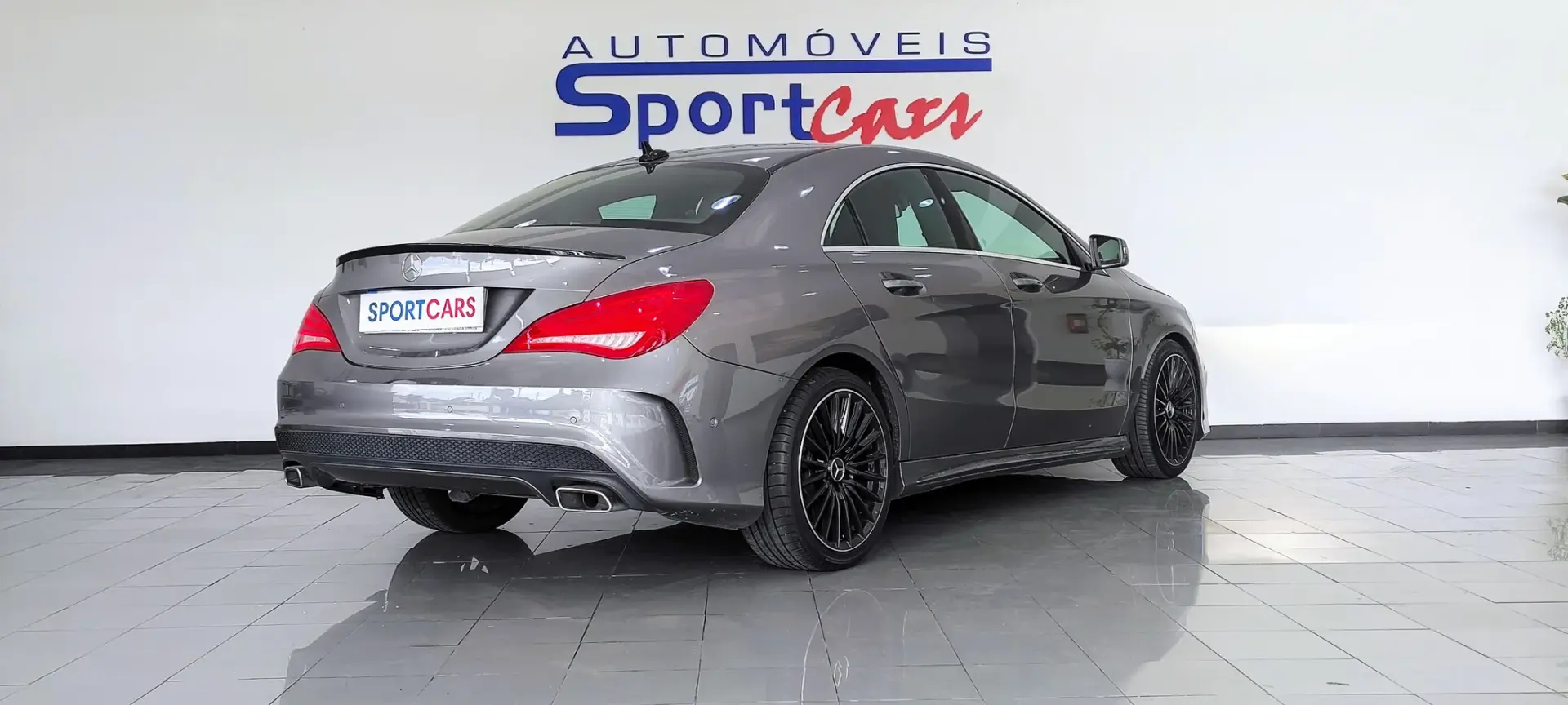 Mercedes-Benz CLA 180 CDi AMG Line 12