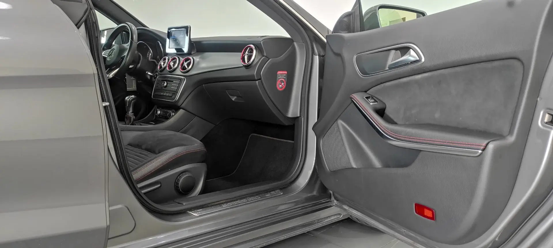 Mercedes-Benz CLA 180 CDi AMG Line 21