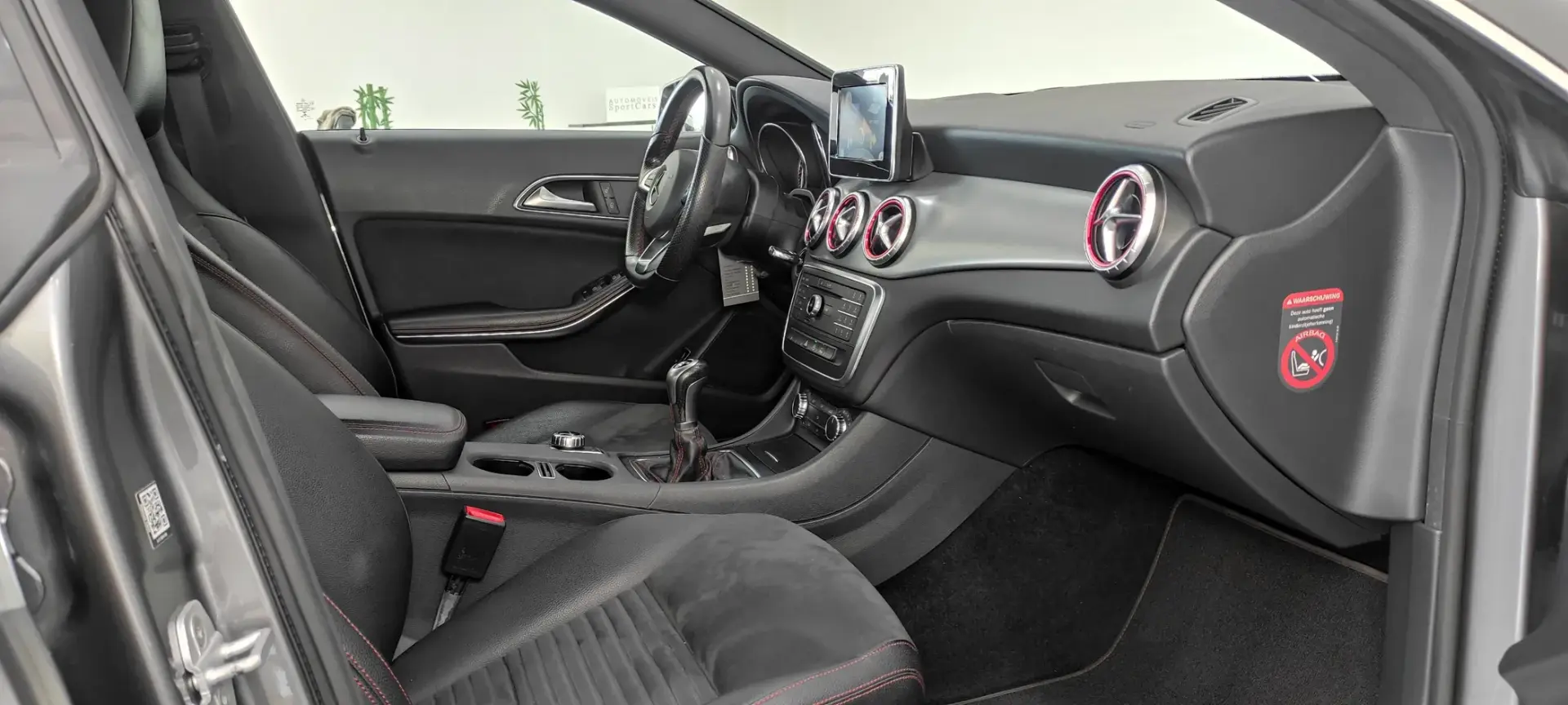 Mercedes-Benz CLA 180 CDi AMG Line 22