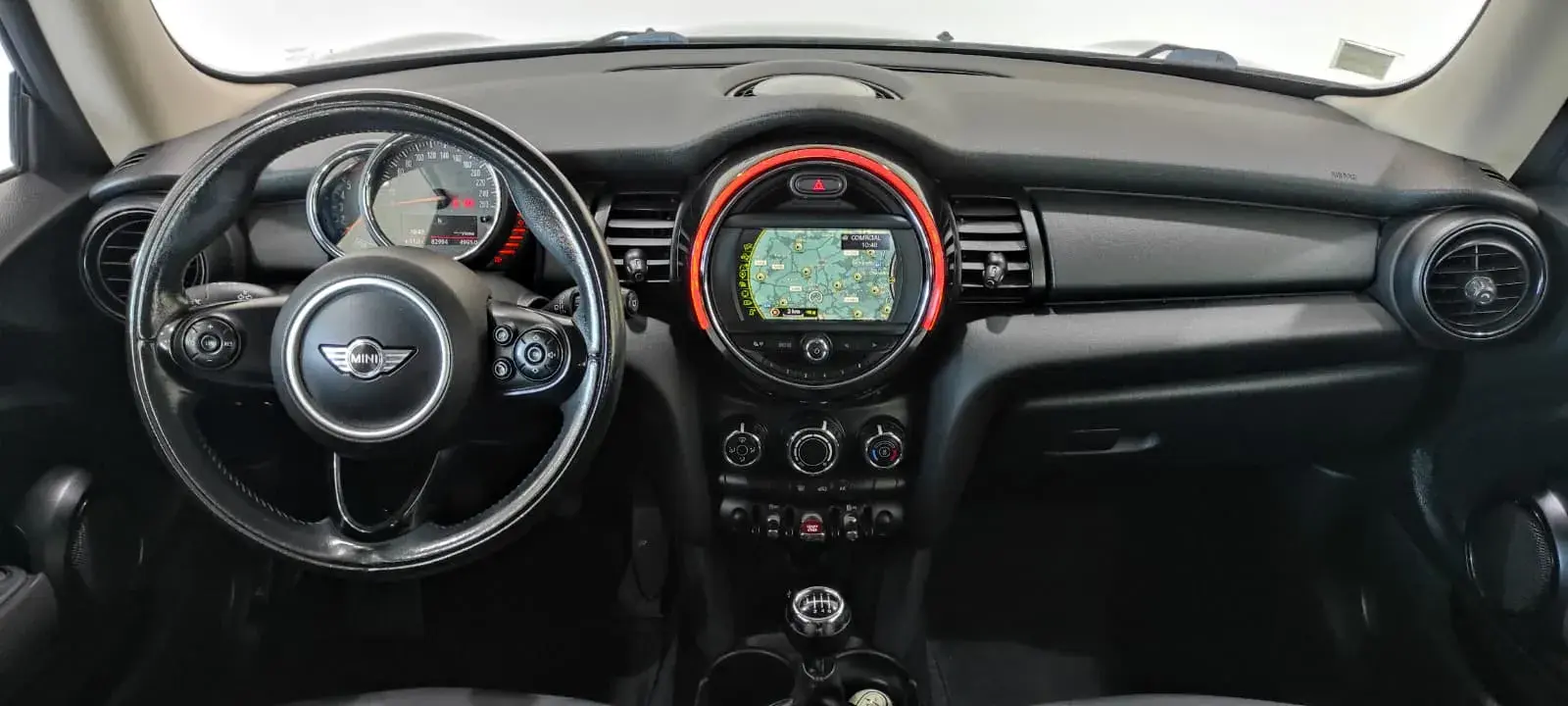 MINI 3 Portas One D 8