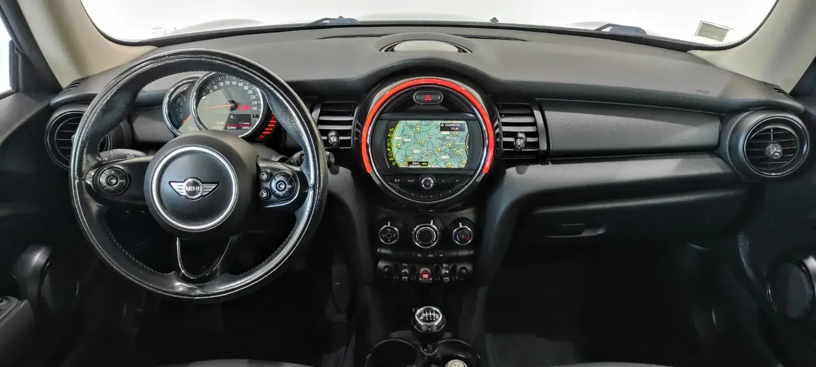 MINI 3 Portas One D 24