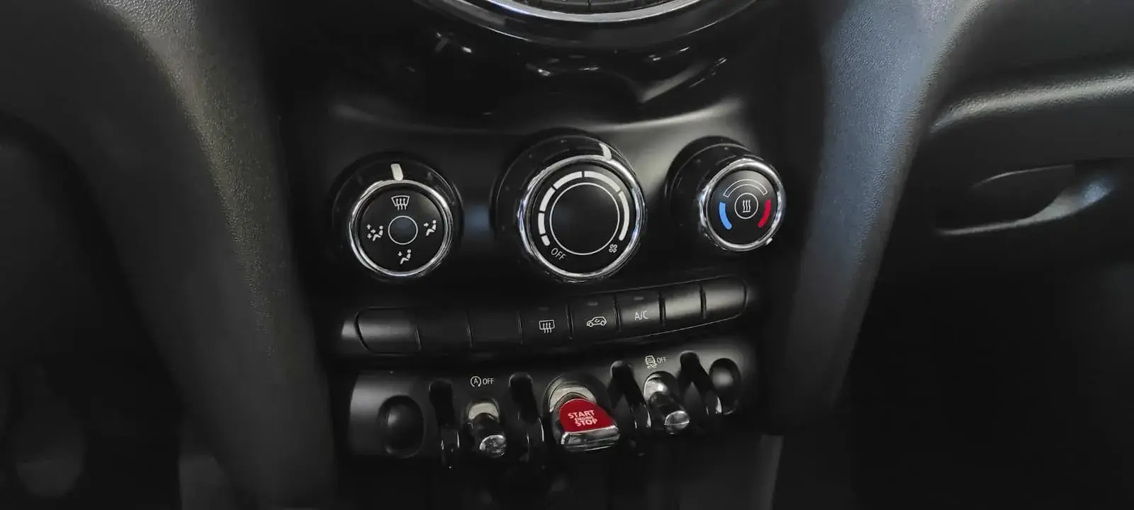 MINI 3 Portas One D 35