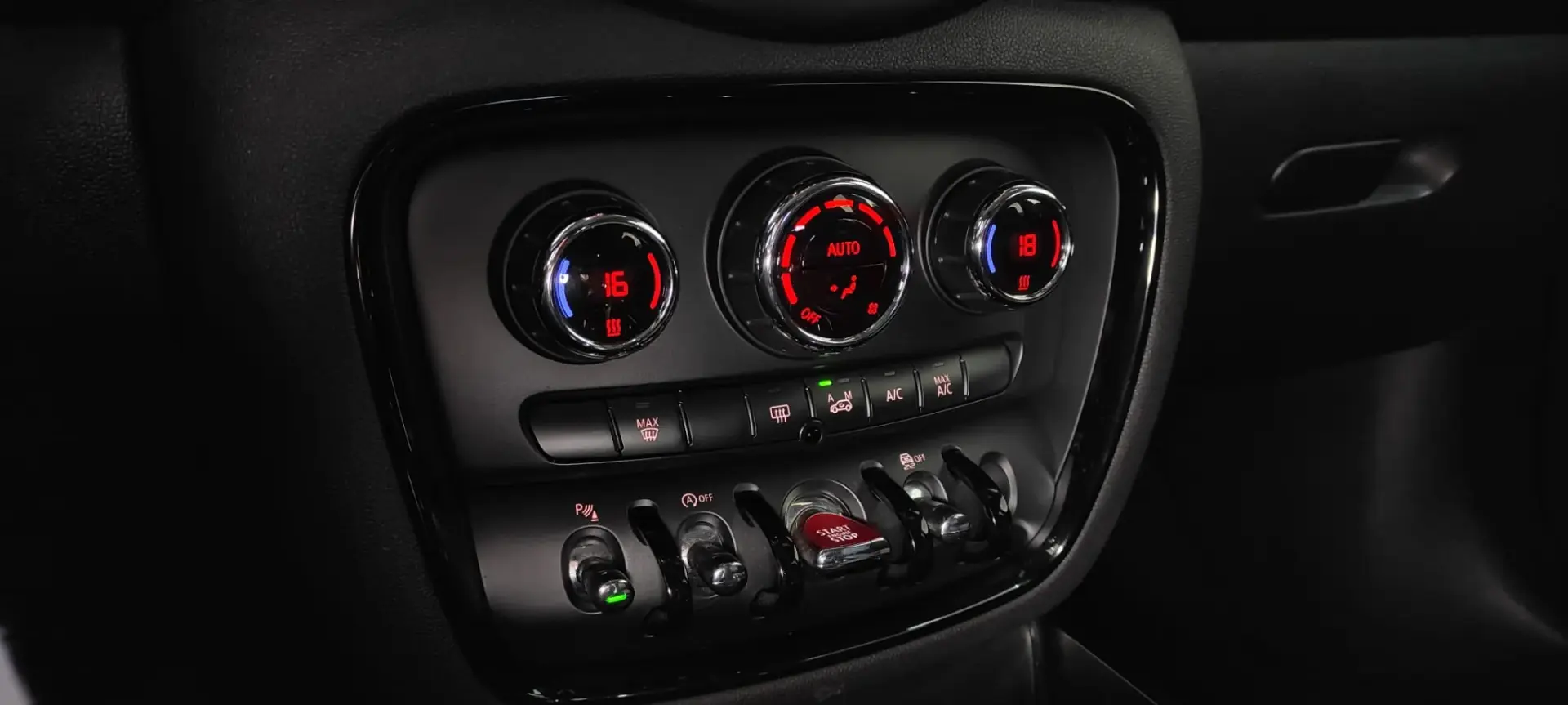 MINI Clubman Cooper D 28