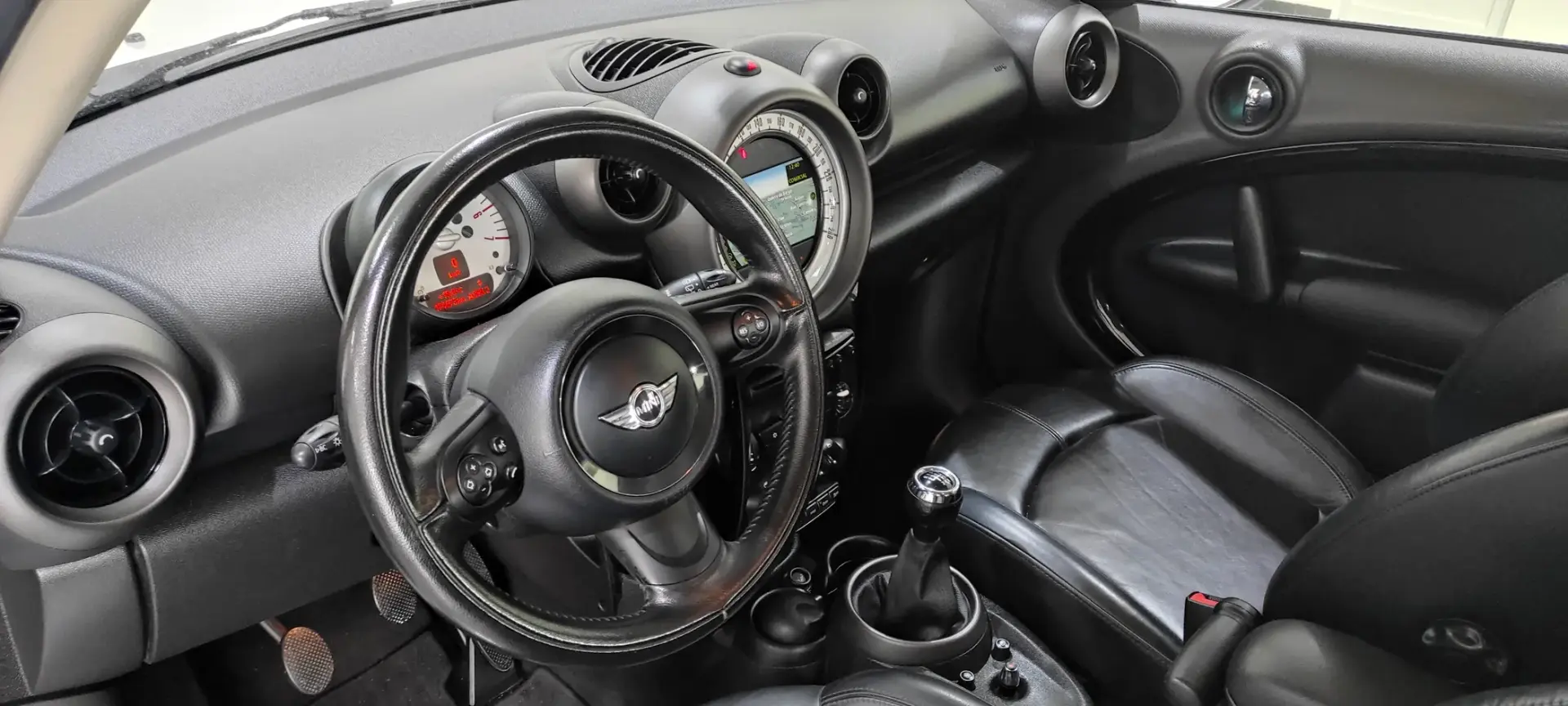 MINI Countryman One D 5