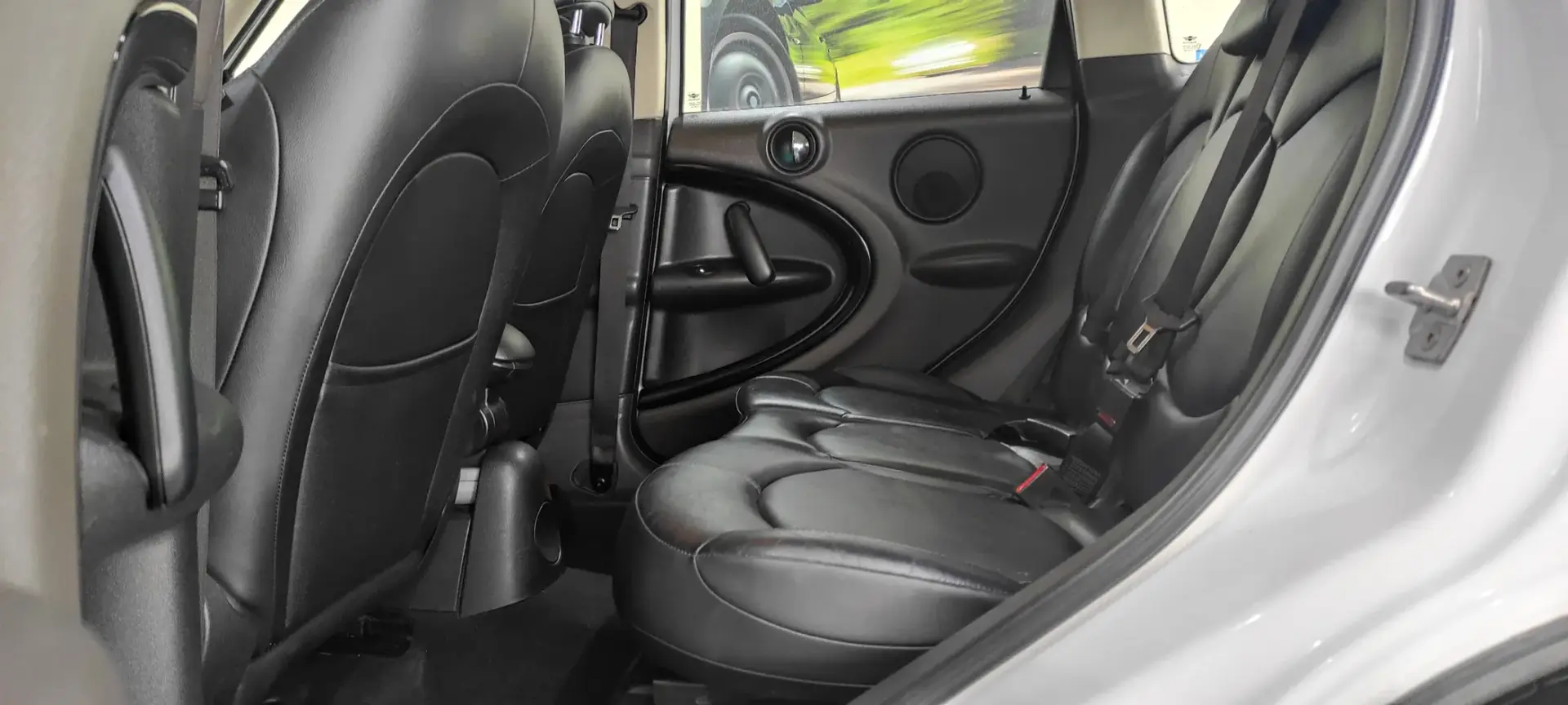 MINI Countryman One D 18