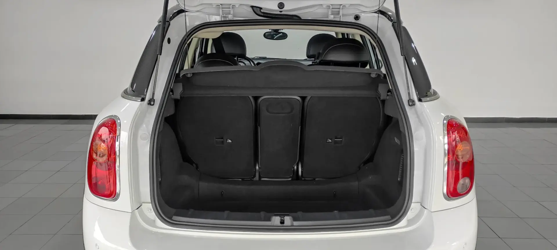 MINI Countryman One D 19