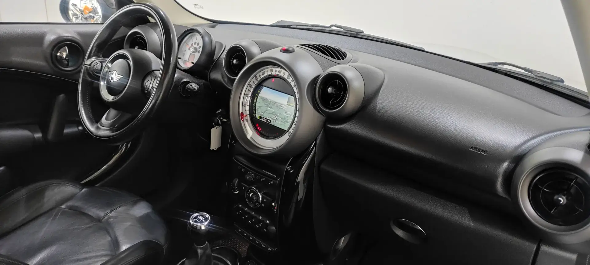 MINI Countryman One D 23