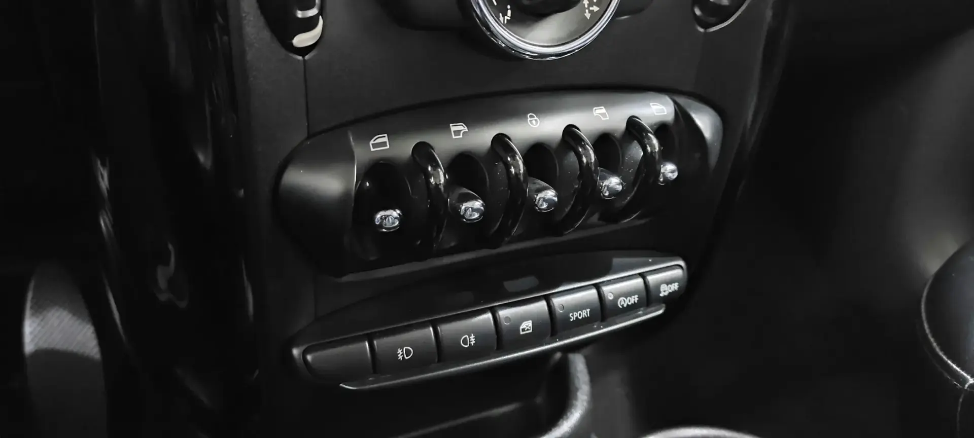 MINI Countryman One D 32