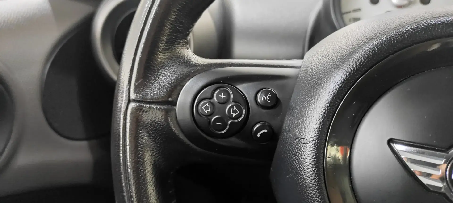 MINI Countryman One D 36