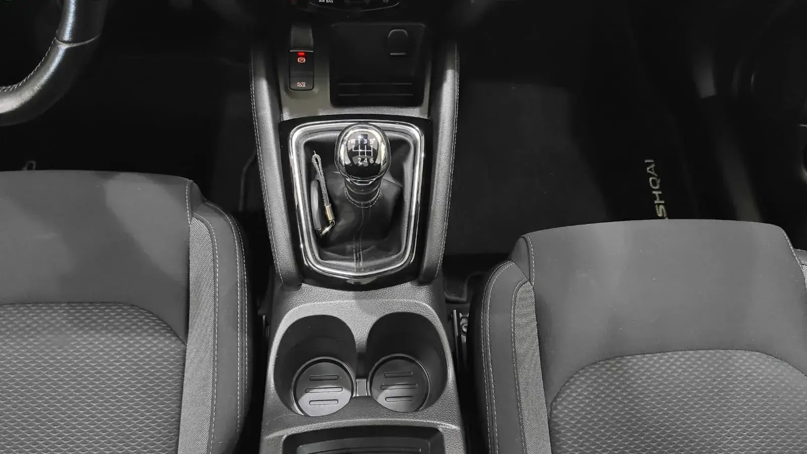 Nissan Qashqai 1.3 DIG-T Tekna 28