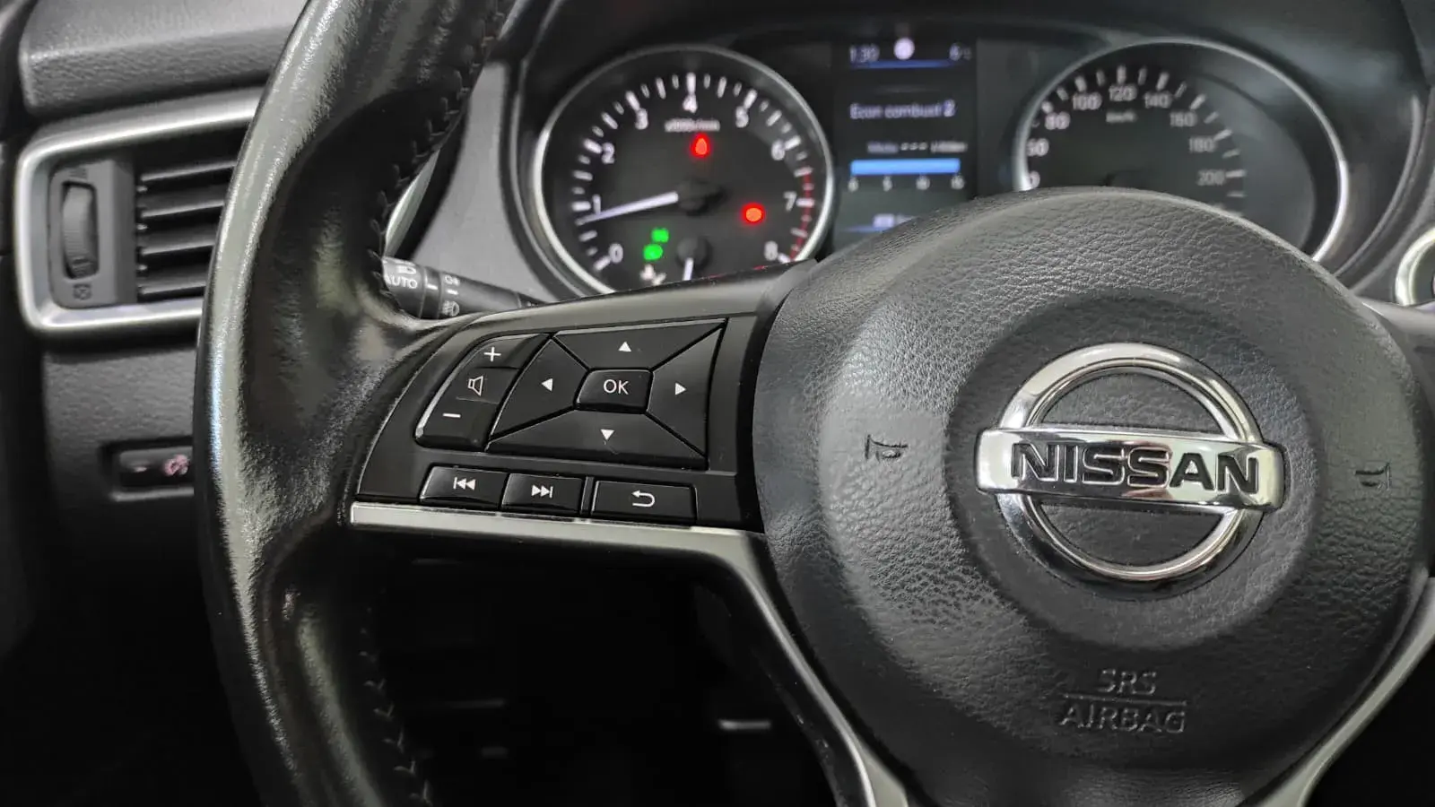 Nissan Qashqai 1.3 DIG-T Tekna 31