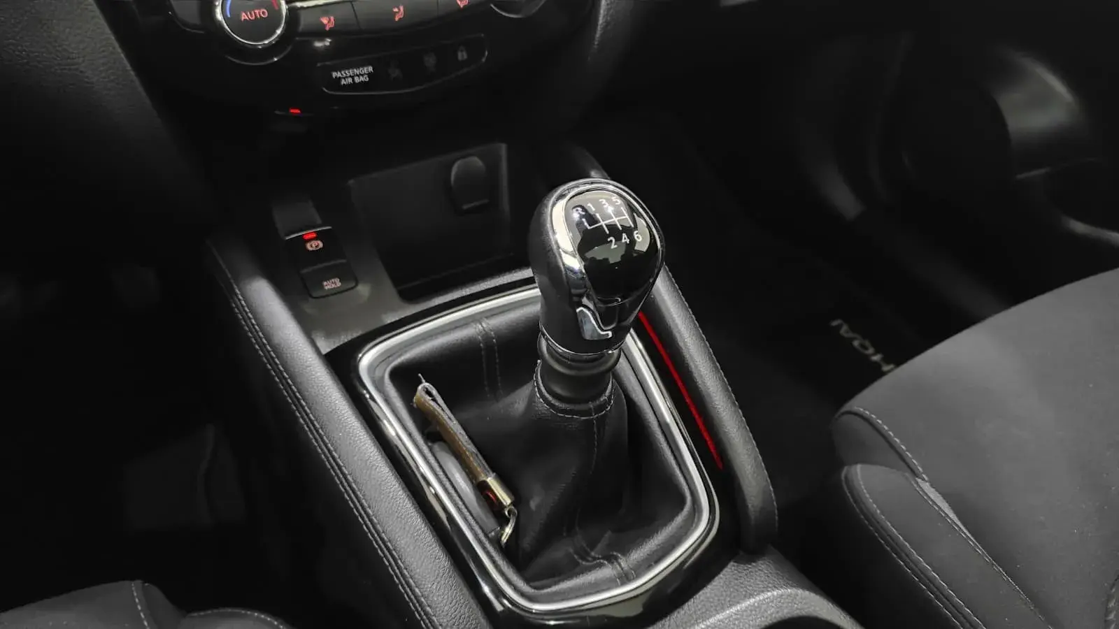 Nissan Qashqai 1.3 DIG-T Tekna 40