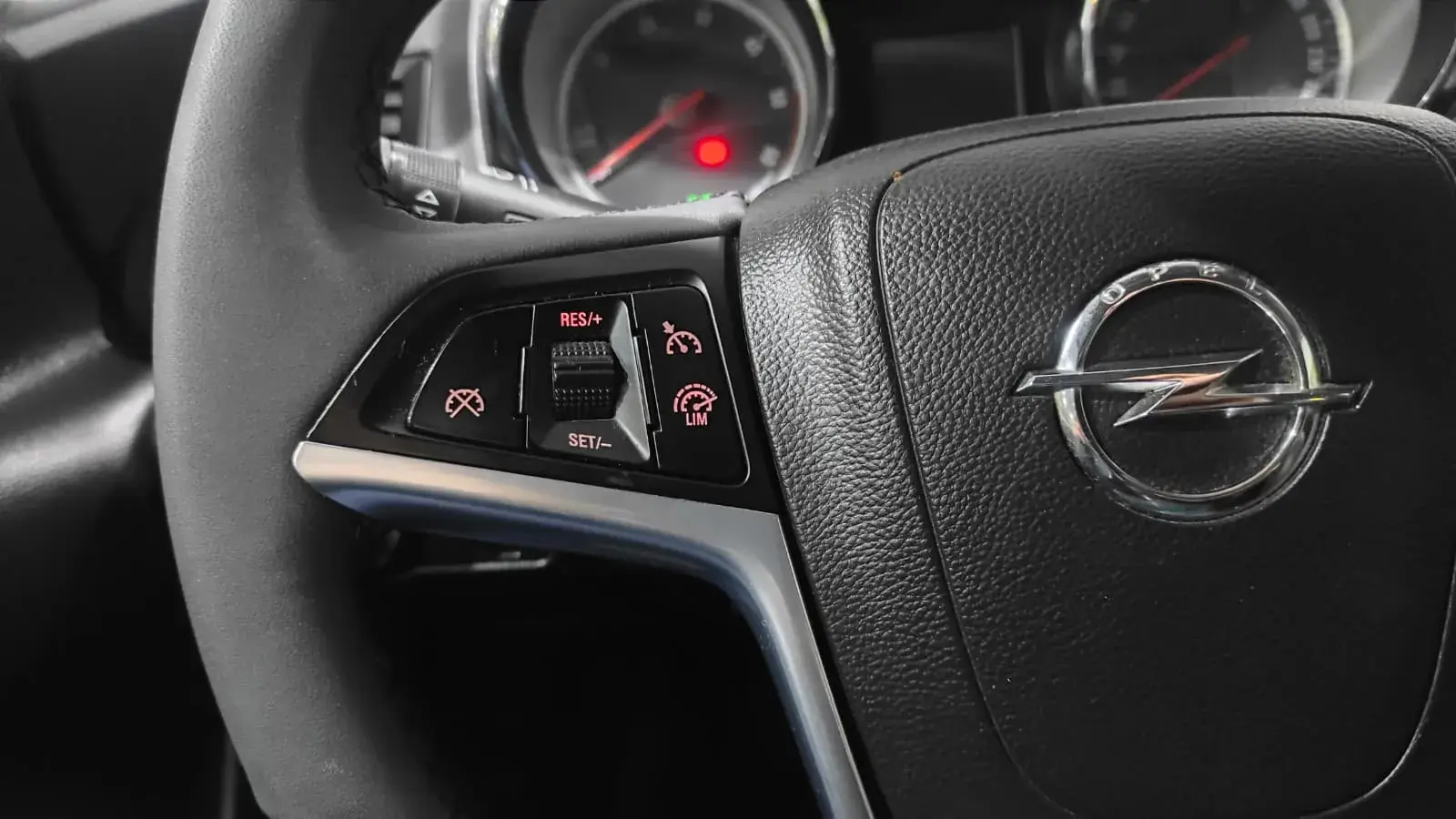 Opel Astra Sports Tourer 1.6 CDTi Executive S/S 30