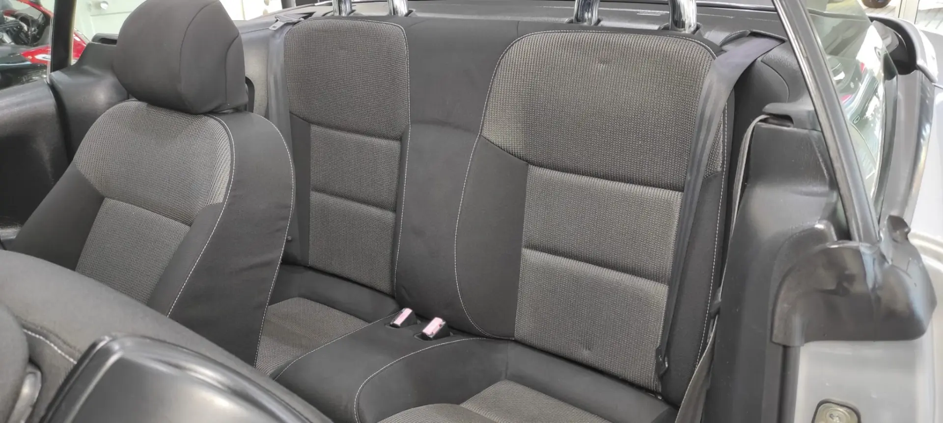 Peugeot 207 CC 1.6 16V 6