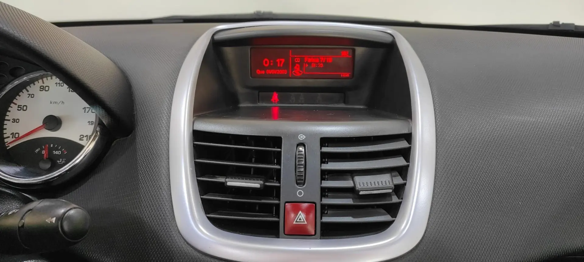 Peugeot 207 CC 1.6 16V 30