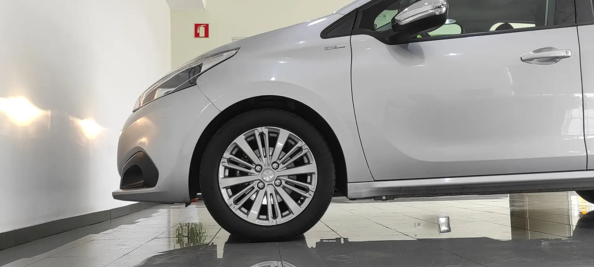 Peugeot 208 1.2 PureTech Style 39