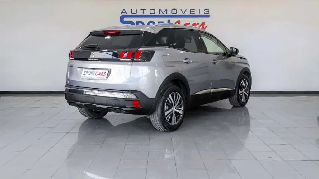Peugeot 3008 1.2 PureTech Allure EAT8 2