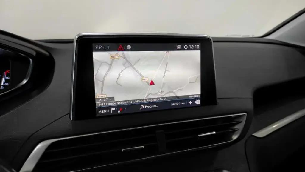 Peugeot 3008 1.2 PureTech Allure EAT8 28