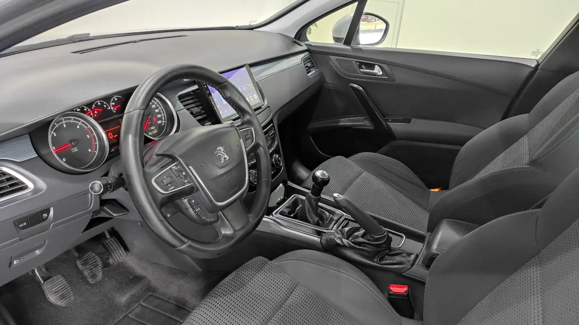 Peugeot 508 1.6 HDi Active 16