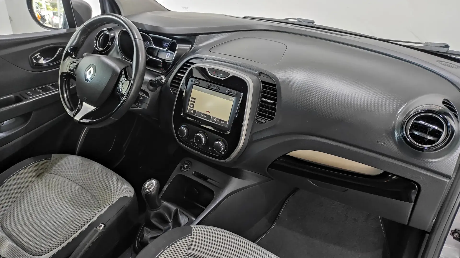 Renault Captur 1.5 dCi Sport 7