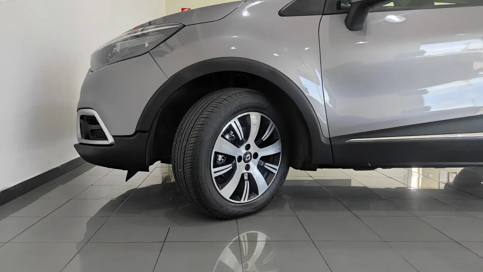 Renault Captur 1.5 dCi Sport 10