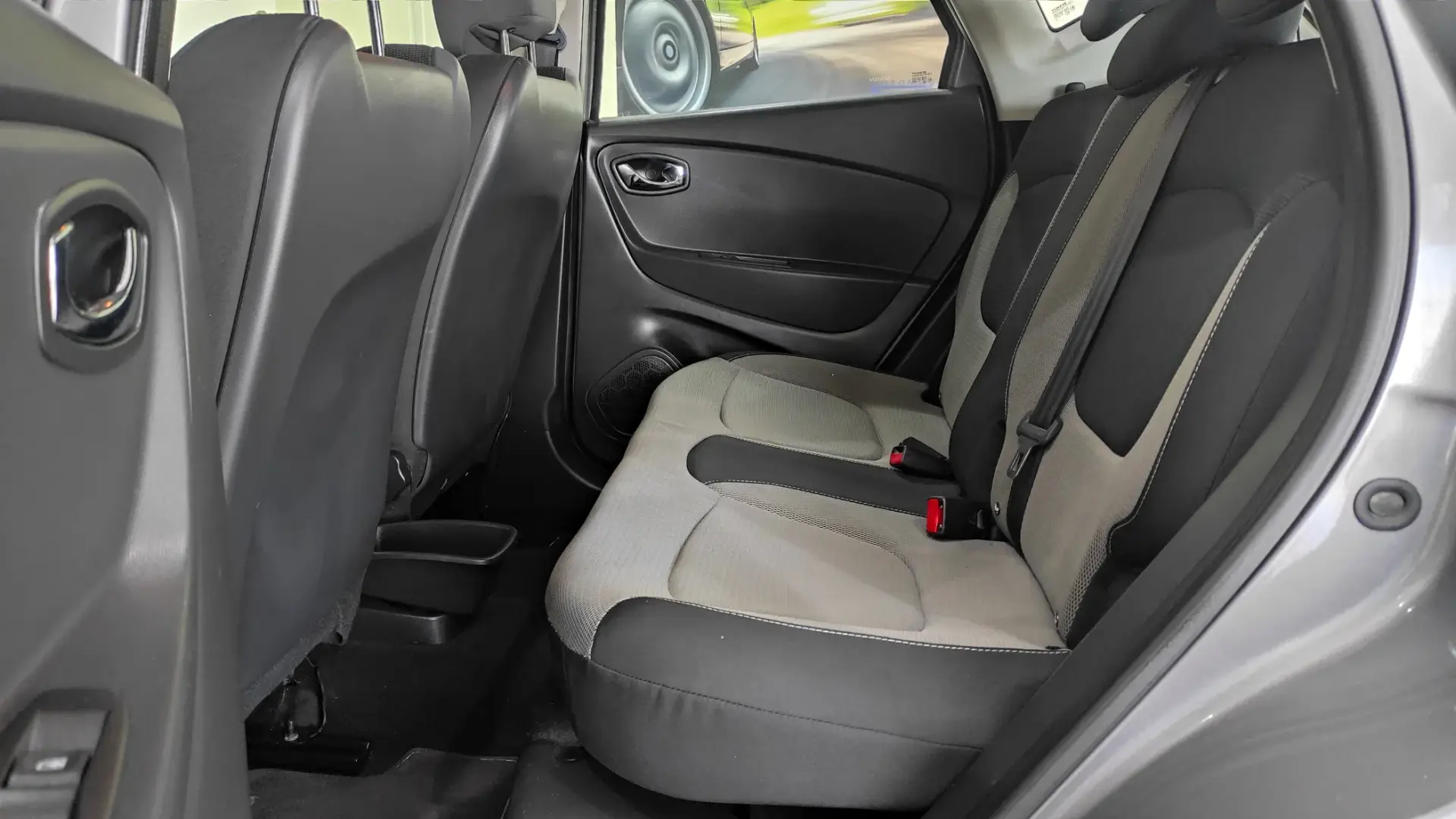 Renault Captur 1.5 dCi Sport 18