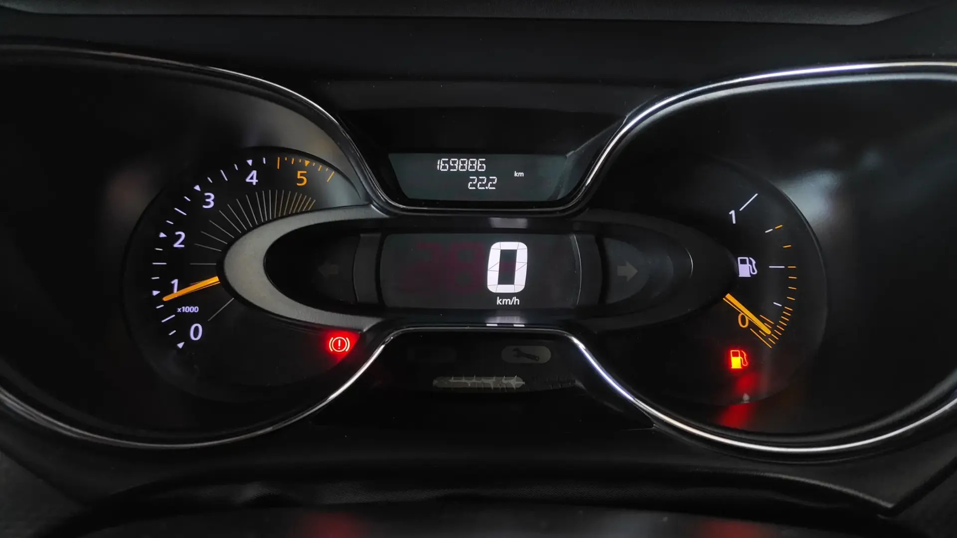 Renault Captur 1.5 dCi Sport 36